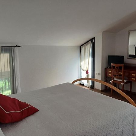 Carmen De Nella Eco Lodge 4* Caprino Veronese Eksteriør billede